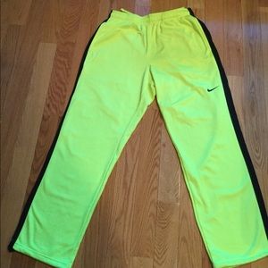 neon nike sweatpants - sairaimpex 